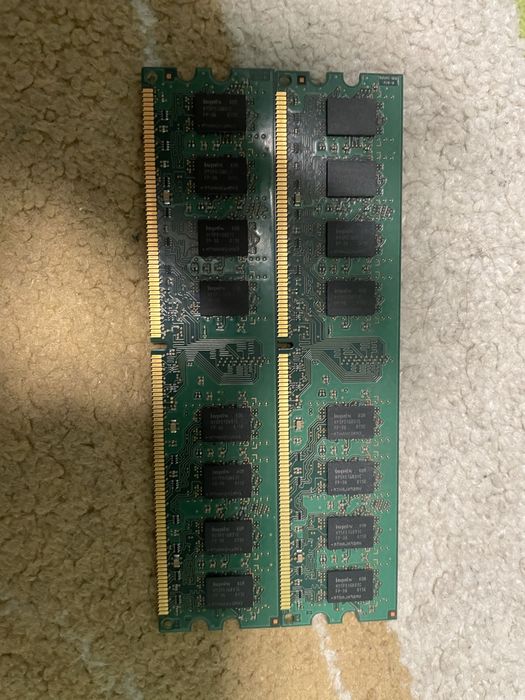 Продам оперативна памʼять DDR2 2gb (2 планки