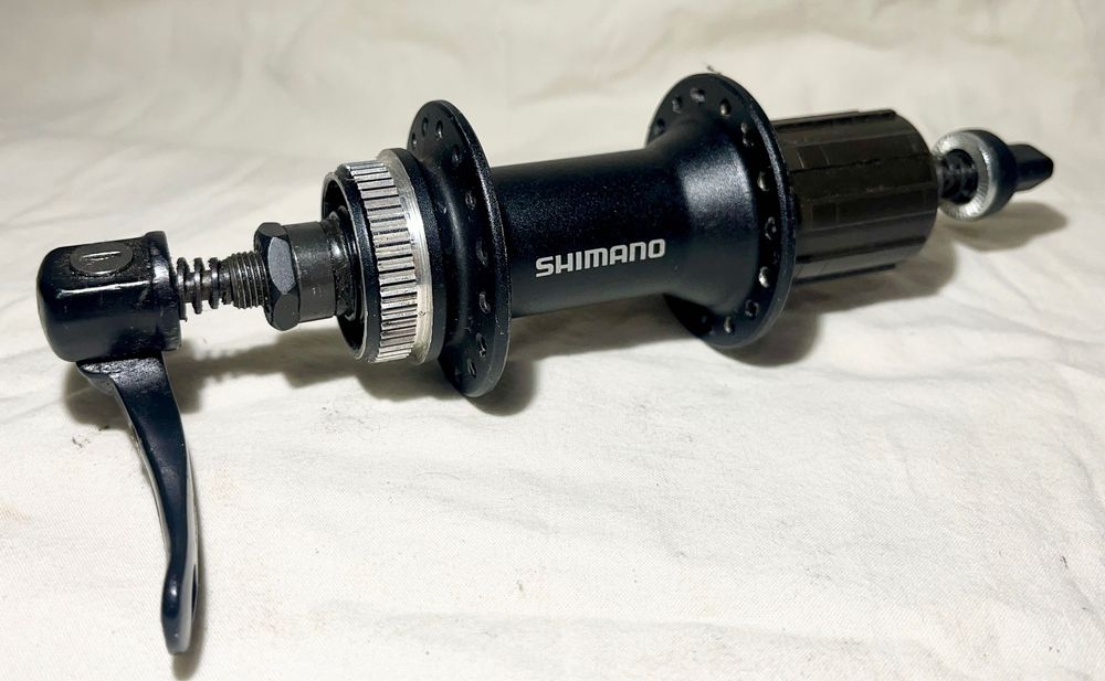 Piasta tylna SHIMANO Alivio FH-M4050 7/8/9/10rz 32H Centerlock
