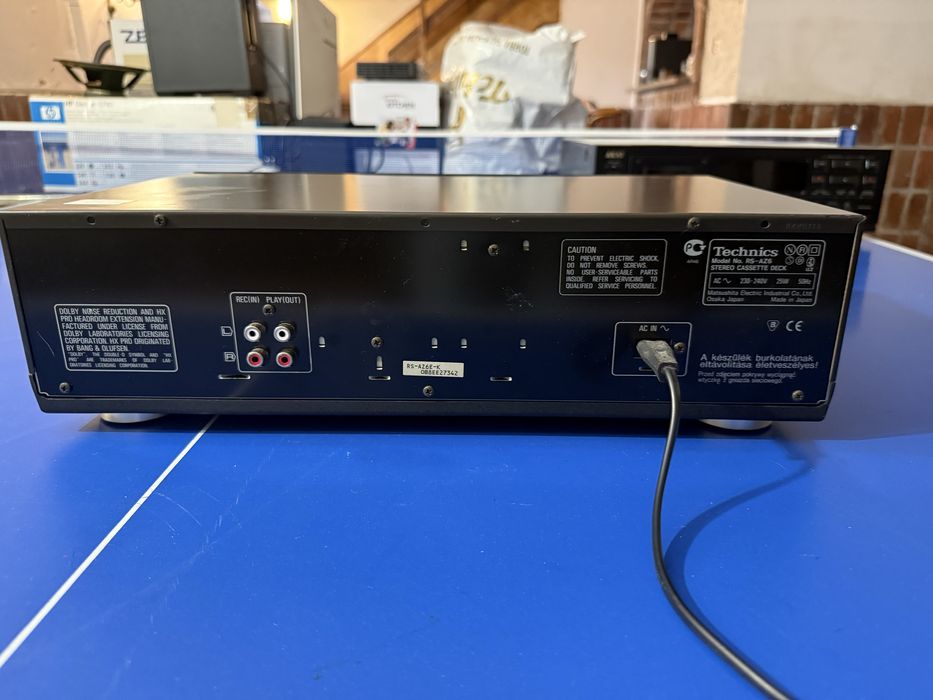 Magnetofon Technics RS-AZ6
