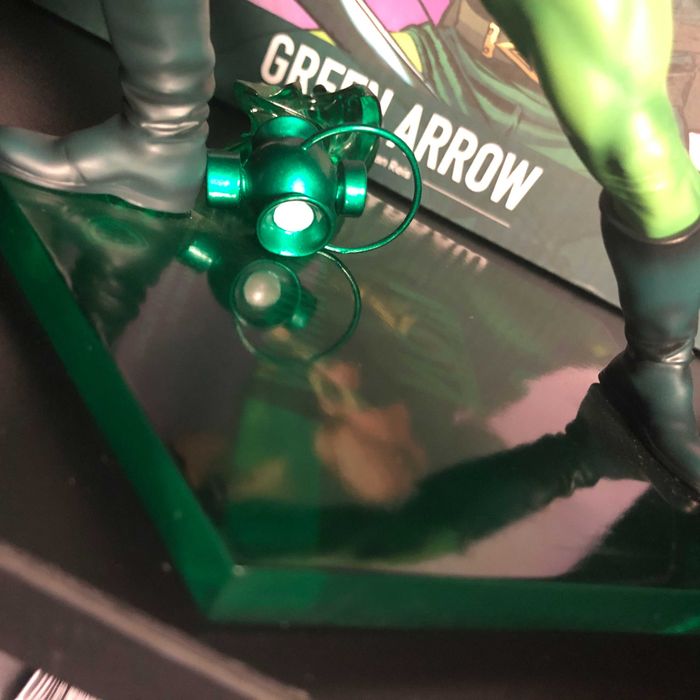 Green Arrow Iron Studios statue - DC Comics