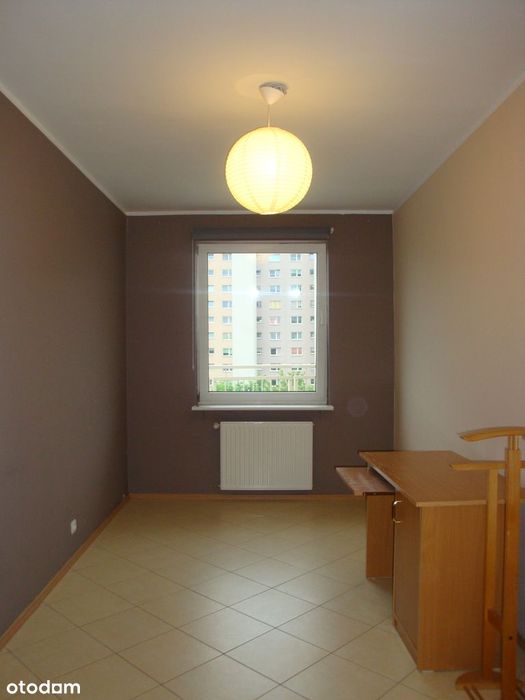 Rataje blok Chartowo 2-pokojowe 40,20 m2 cena 442000 zł.