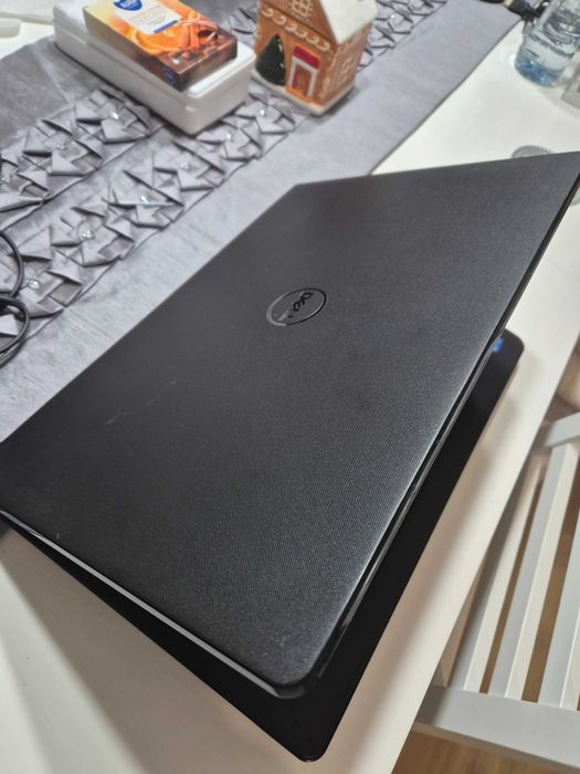 Dell inspiron 15 model 3552 na części