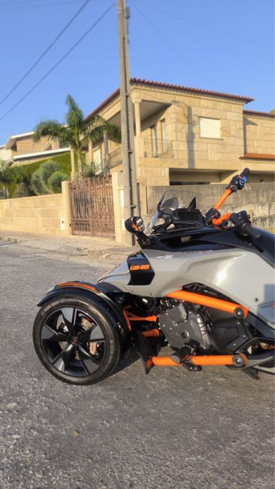 Can-Am Spyder F3