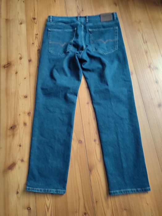 Spodnie jeans niebieskie krój klasyczny 34/30