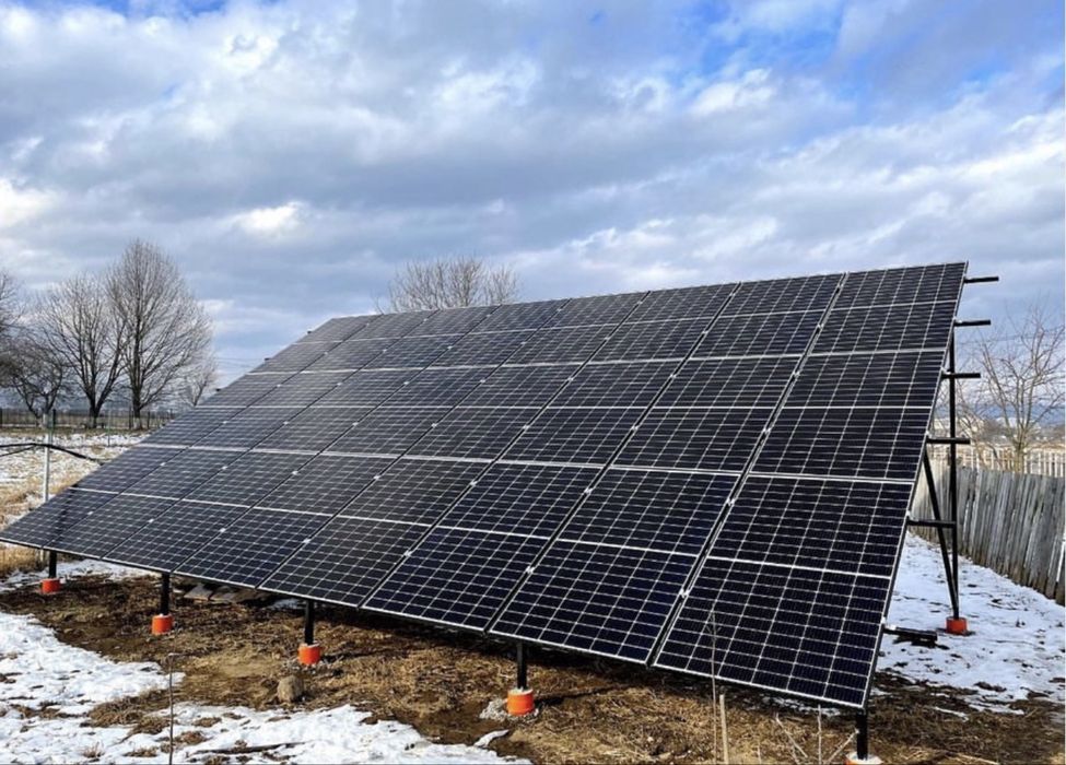 Сонячна електростанція ПАСИВНИЙ ДОХІД Встановлення сонячних панелей