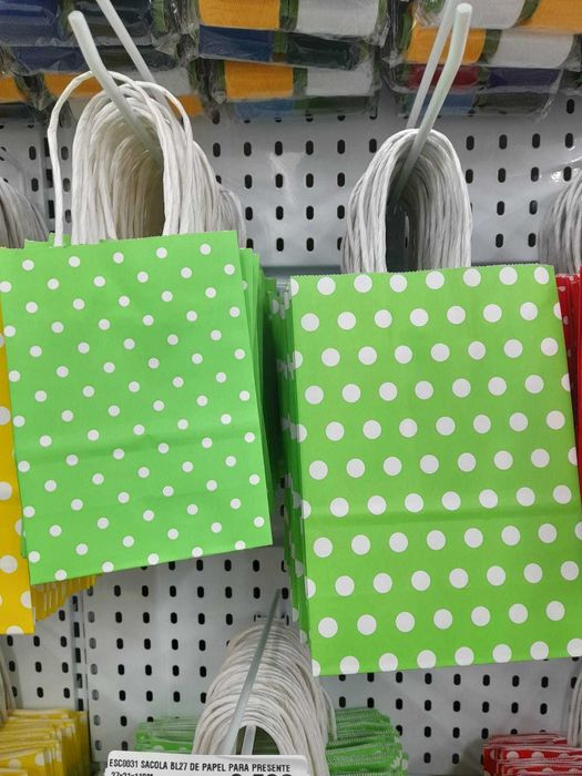 Sacos e Sacolas para Presentes