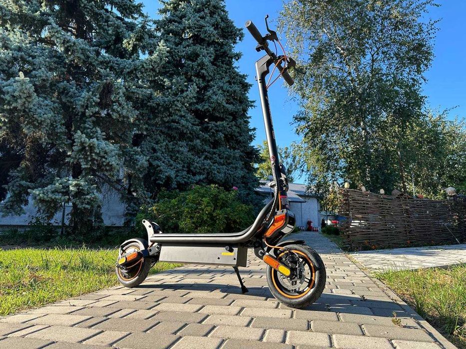 Легкий електросамокат для руху містом X-boost009, 500W, до 30 км/год