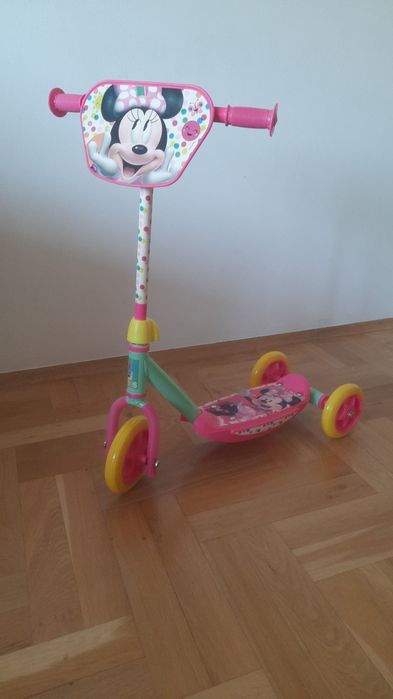 Hulajnoga trójkołowa Nowa