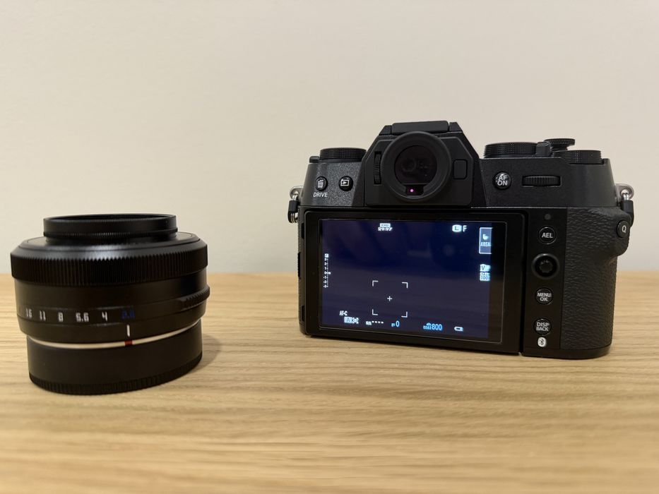 Fujifilm X-T50 + TTArtisan AF 27mm F2.8 + 2 Baterias Extra | Como Nova