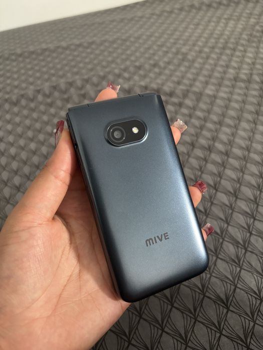 ALT Mive Style Phone | 32GB | Desbloqueado