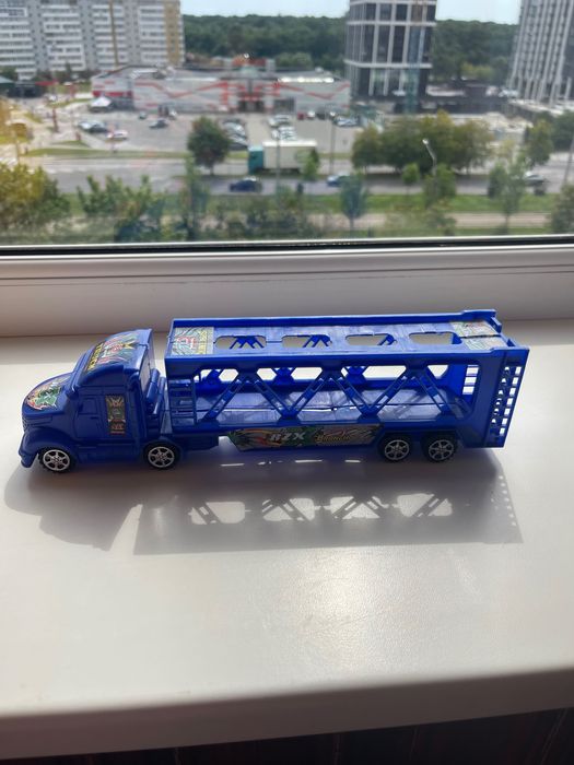 Машинка дитяча, автовоз для модельок