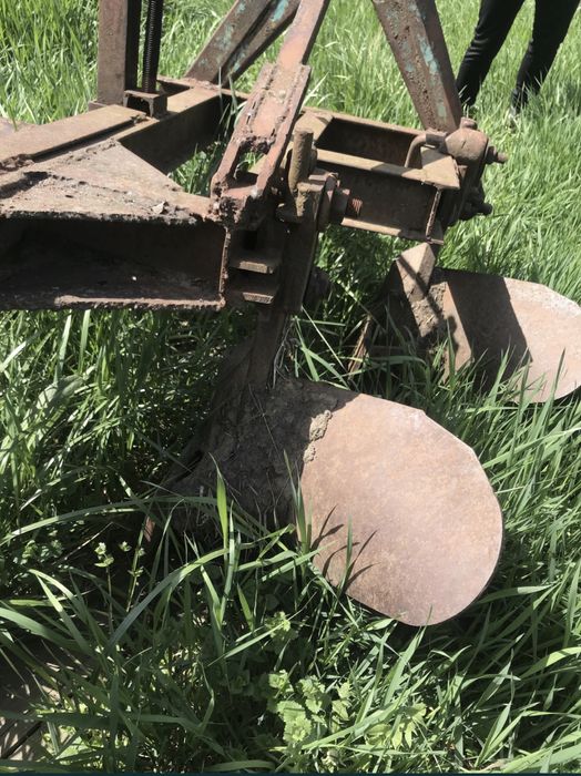 Плуг 3.30, плуг до Т 40