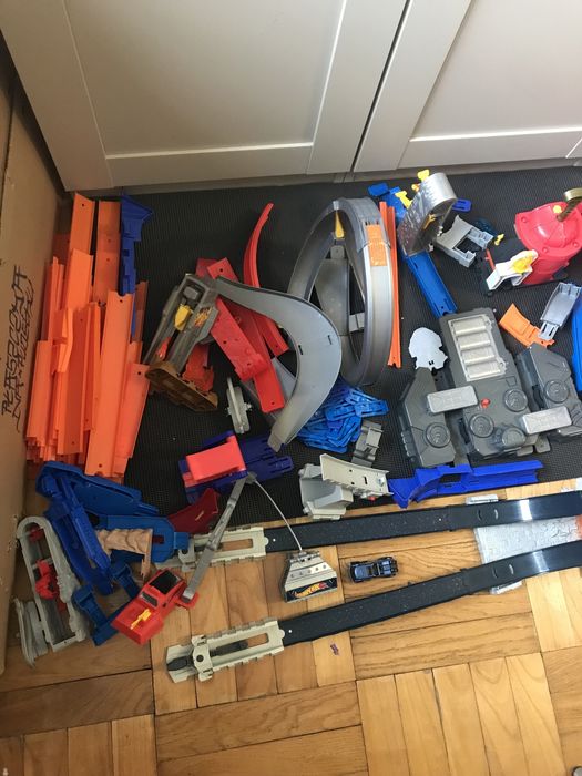 Mega Zestaw Hot Wheels