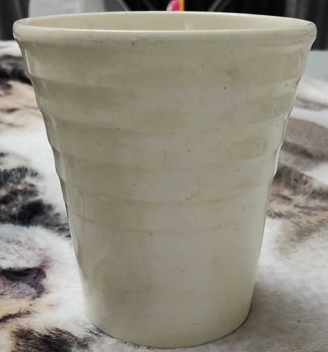 Doniczka ceramiczna ecru