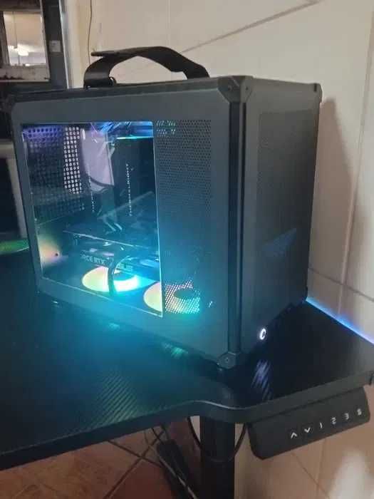 pc gaming - ryzen 7 8700G - RX 9060 XT - 32GB - 1TB