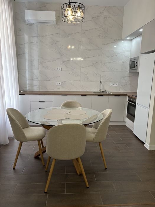 Сдается длительно евродвушка Екатерининская /Екатерининская площадь