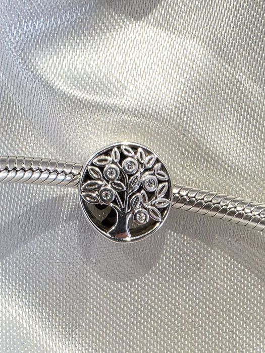 Charms srebrny zawieszka do bransoletki Pandora  drzewko rodzinne szczęścia  S925