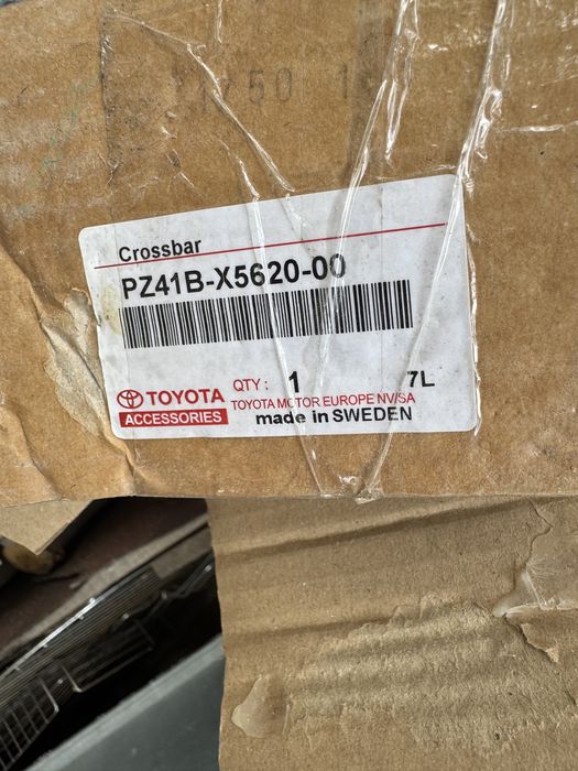Поперечини на дах, Toyota RAV4