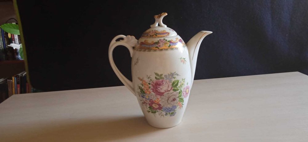 Limoges 12-Piece Set428624497523435524