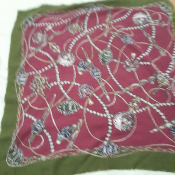 Lenço novo de algodão