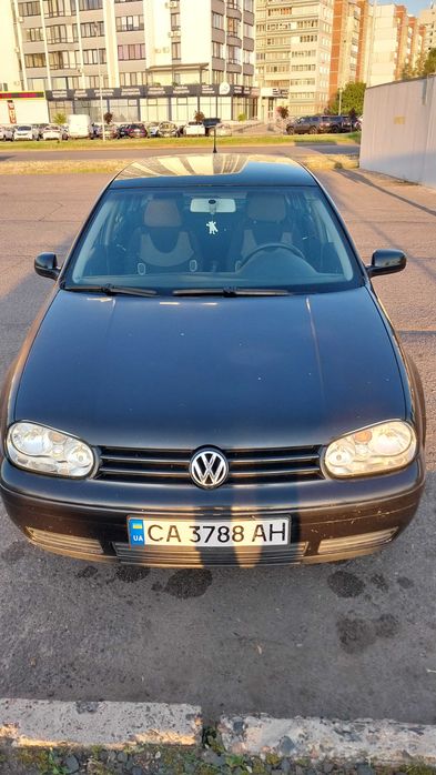 Продам власний Golf 4 2003р 1.4 16V бензин.
