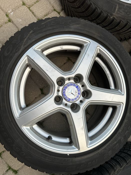 Koła zimowe 205/55/16 do Mercedesa W204