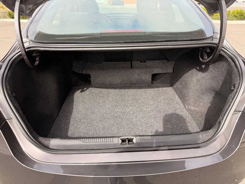 Chrysler 200 S      2015