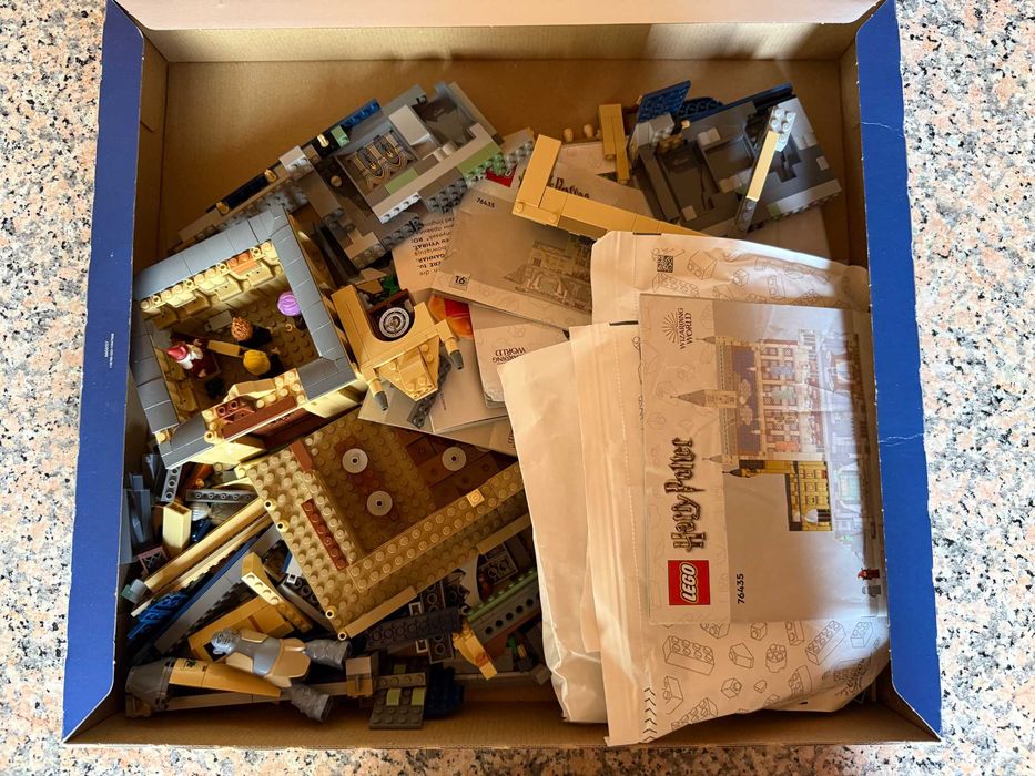 LEGO Harry Potter 76435 Hogwarts Grande Salão — caixa e manuais