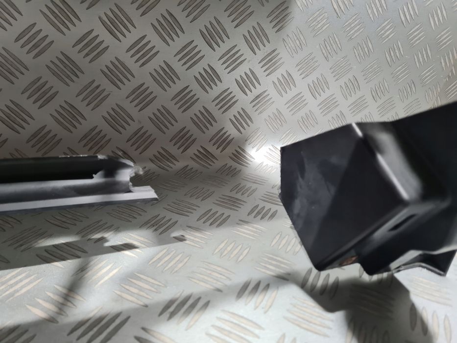 deska kokpit konsola airbag pasy opel zafira c