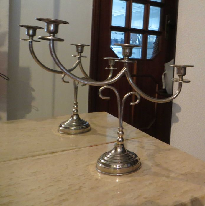 Candelabro 3 braços Séc. XIX, Em Alpaca Altura 26 x 30 cm  - Como Novo