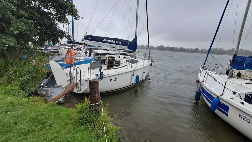 Jacht Antila 24 2015r klubowy