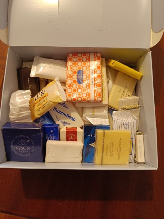 Amostras de mini-sabonetes