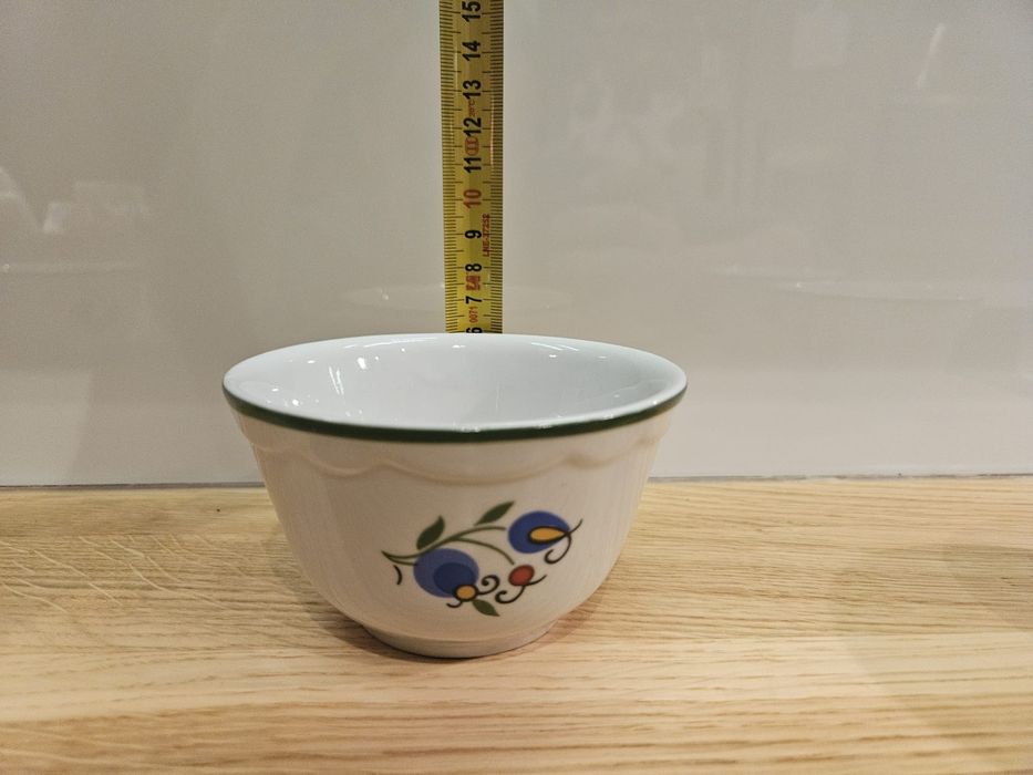 Stare miseczki Lubiana haft kaszubski Prl