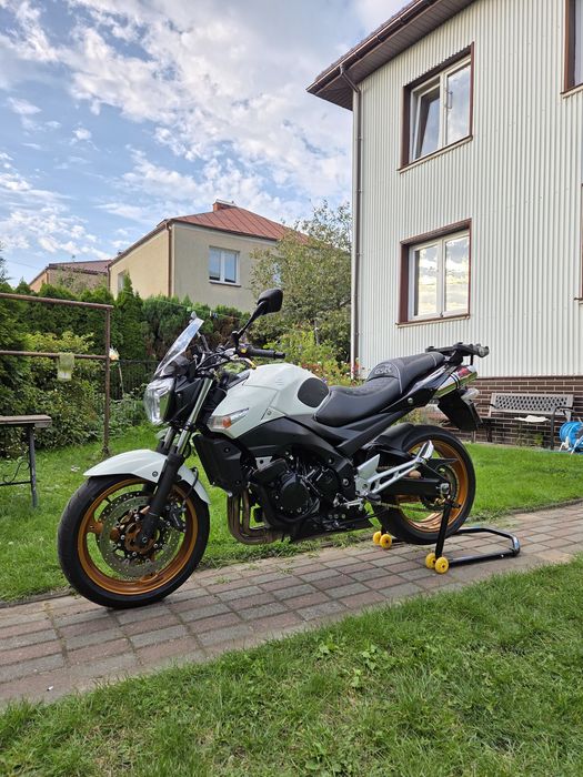 Suzuki GSR 600 2010