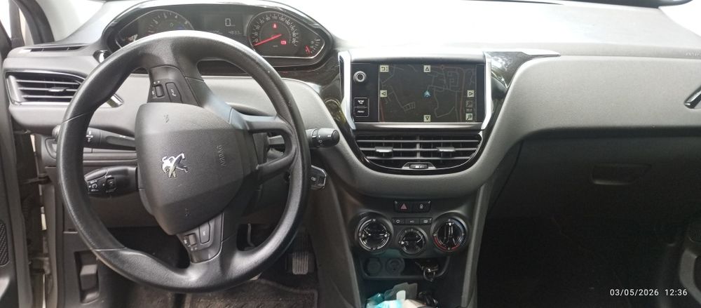 Peugeot 208 1.2  VTi