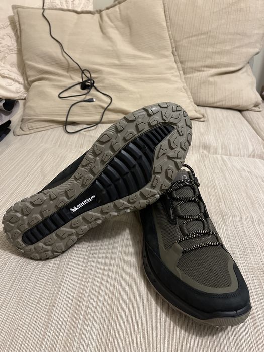 Sapatilhas ECCO à prova de água