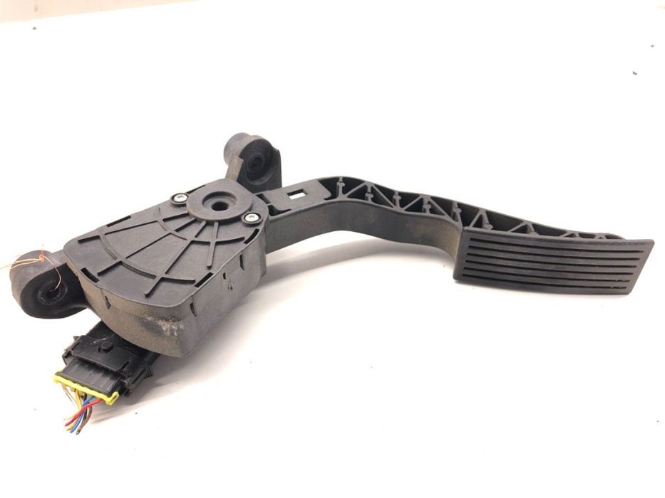 POTENCJOMETR GAZU  KIA VENGA (YN) 2010 - 2022 1.4 CVVT 66 kW [90 KM] benzyna 2010 - 2022 35190-4A501