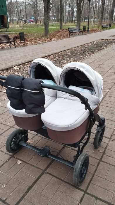 Коляска для двійні RIKO SAXO