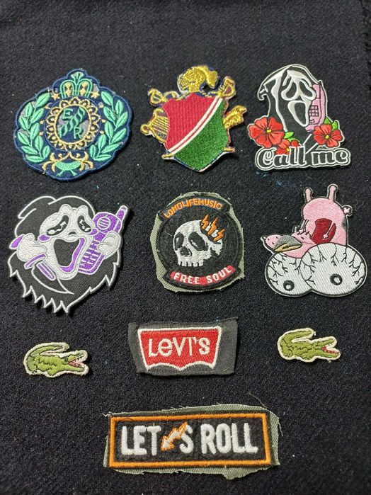 Emblemas ou patches em tecido bordados 10 unidades