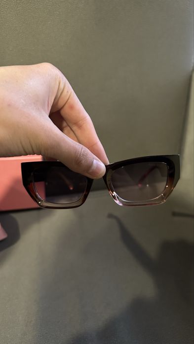 Oculos miu miu para despachar