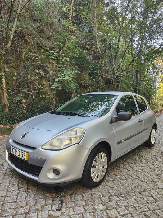 Renault Clio 1.5 dci 70cv comercial Ano 2011