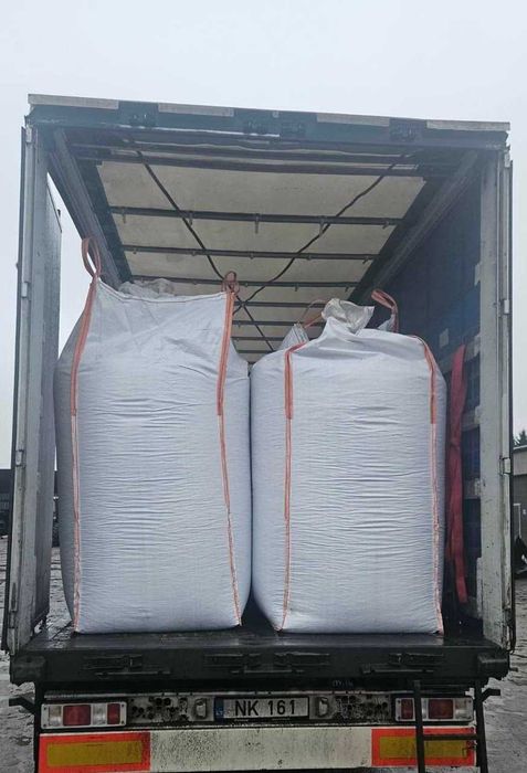 Ściółka dla drobiu – pellet ze słomy 8 mm
