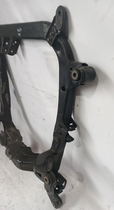 Charriot frente OPEL Astra H GTC (L08)