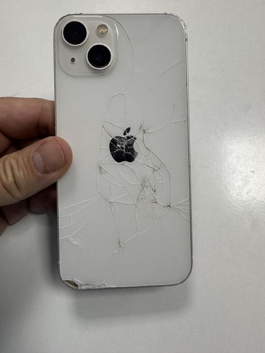 Корпус iPhone 13 білий та чорний зі шлейфами!!!
