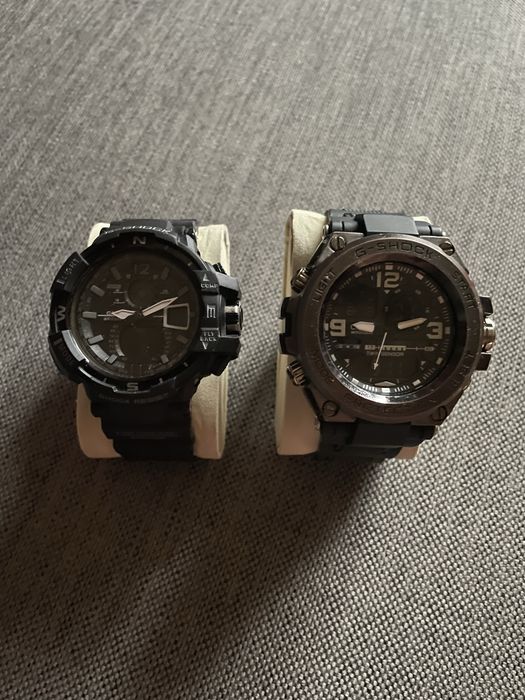 Продаються два годинника CASIO