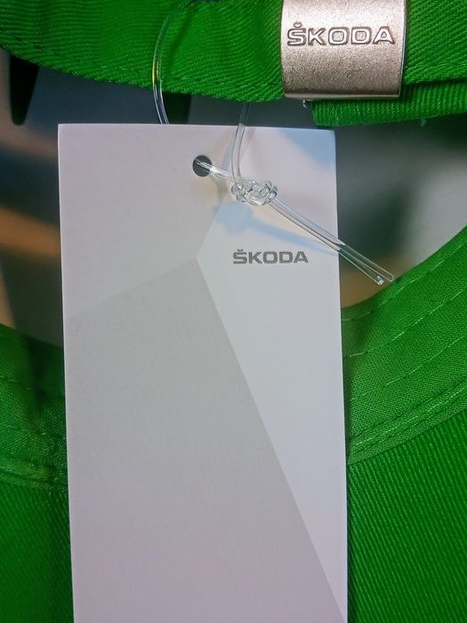 Nowa oryginalna czapka z daszkiem bejsbolówka Skoda