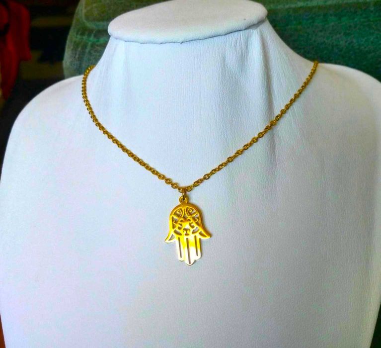 Colar Aço c/ Mão de Fátima NOVO  -  SALDO