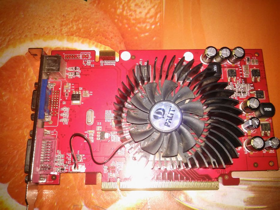 Продам видео карту Palit GeForce® 7600 GT 256 Мб GDDR3