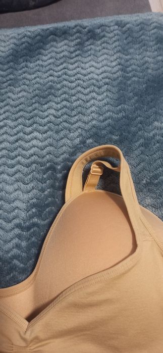 Stanik top bez szwowy 44 DD/DDD