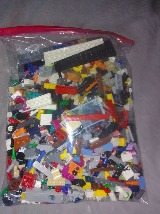 Paczka klocków lego